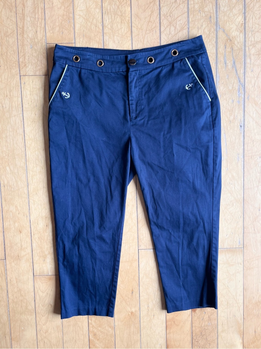Alison Sheri Navy Nautical Anchor Embroidery Cropped Capri Pants – Size Large